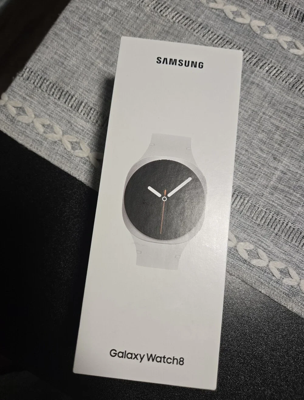Samsung Galaxy Watch 8, 40mm, BRAND NEW in Sealed BOX